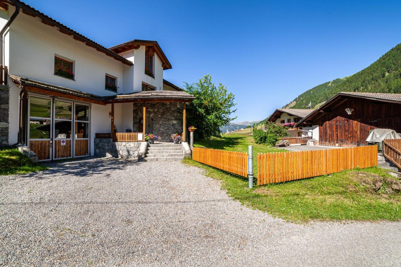Rieglhof Apartment Kuekennest Caprone Exterior photo